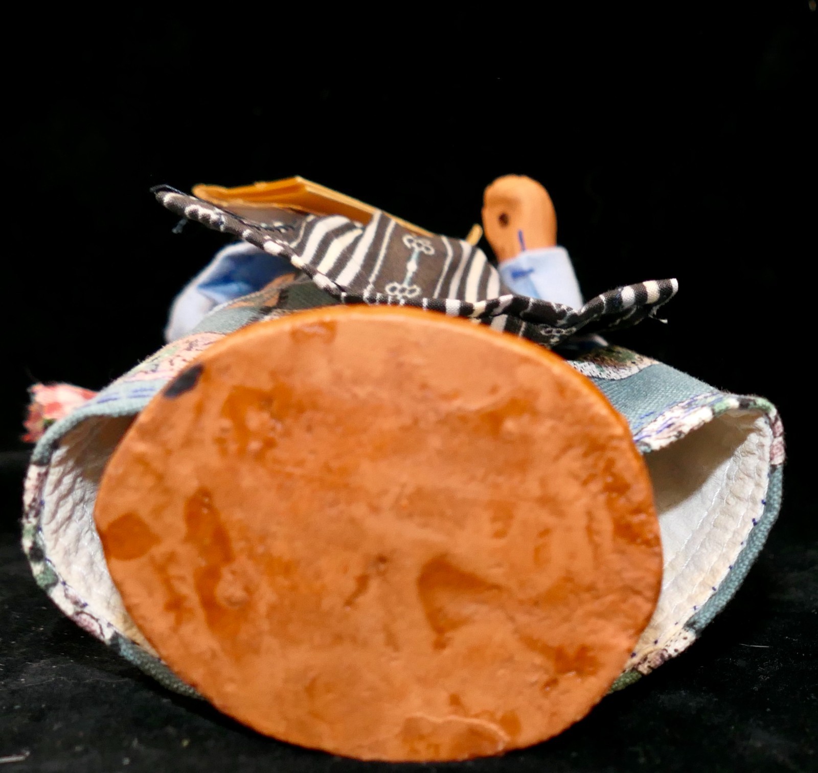 Vintage Santon France Terracotta La Vielle Old Woman with Basket & Paper