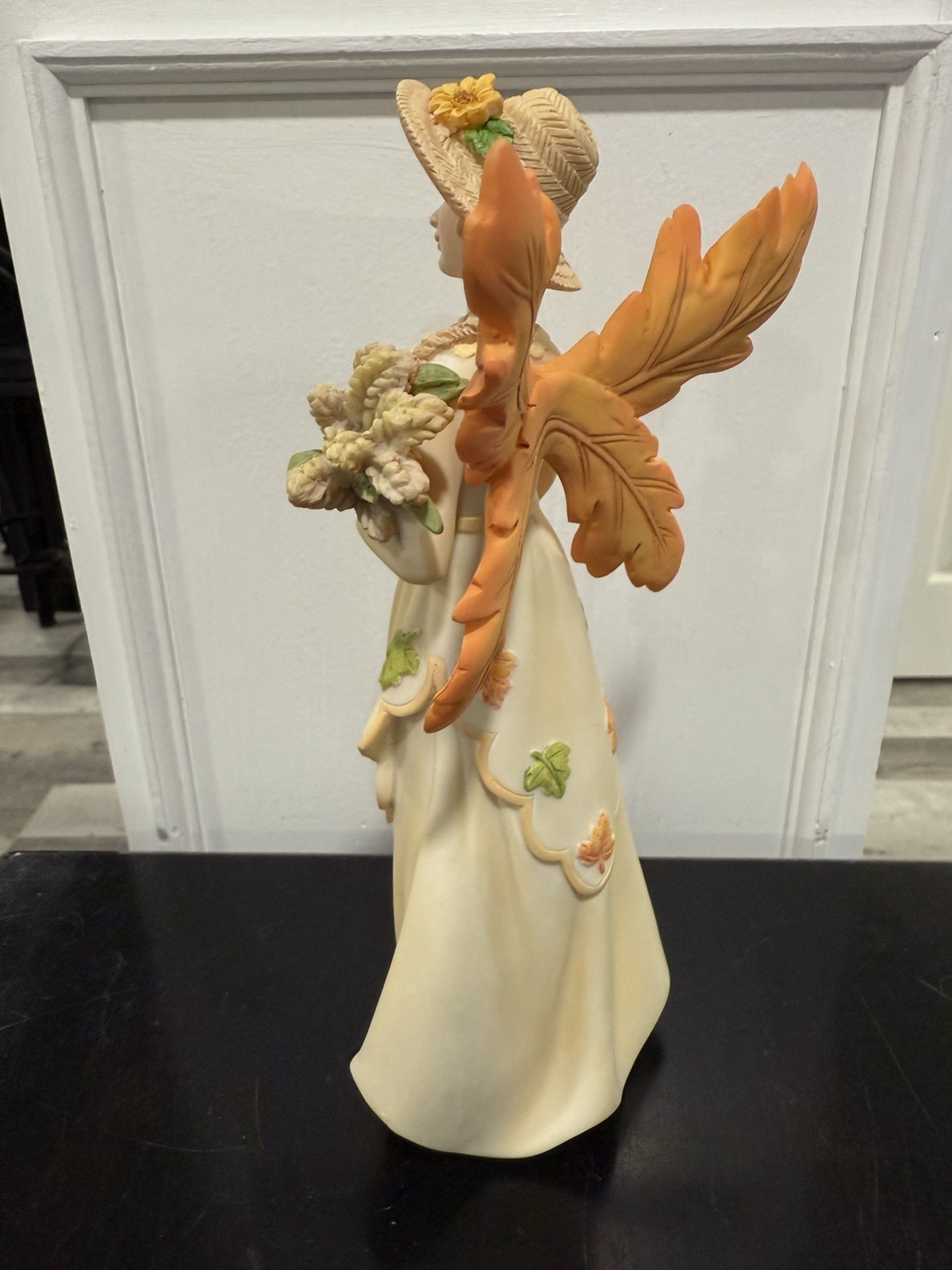 Lenox Harvest Angel With Wheat Figurine 8.5″ In BOX