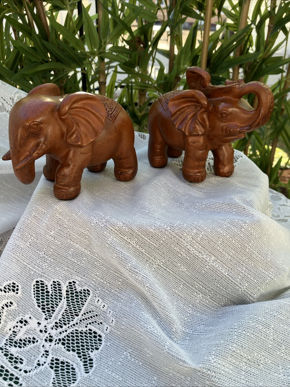 Elephant Sandal Wood Color Home Office Decor Resin Figurine Red Faux Wood Pair