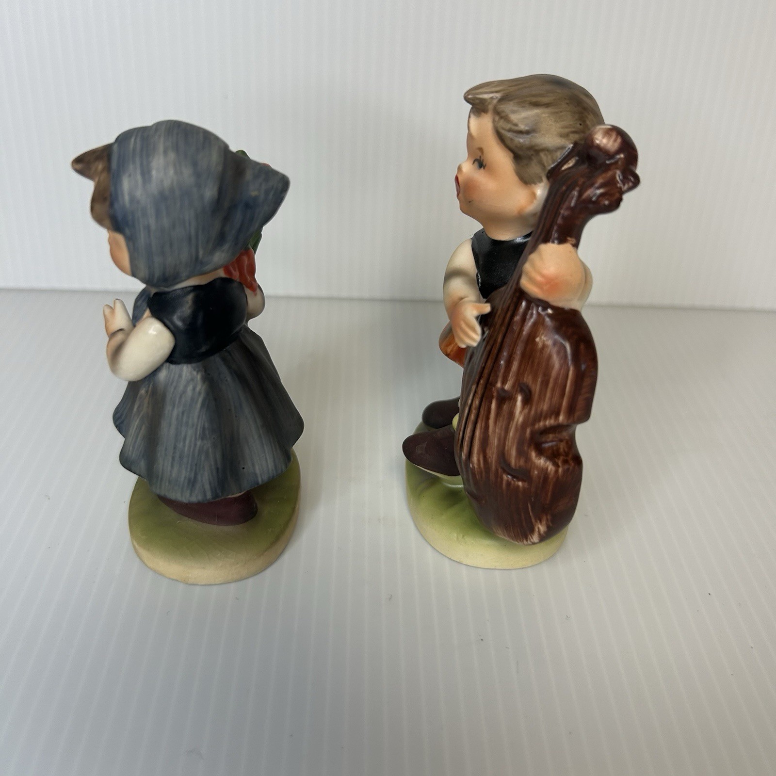 Vintage Napcoware Girl With Cello And Girl With Flowers 1950’s C7654 C7653