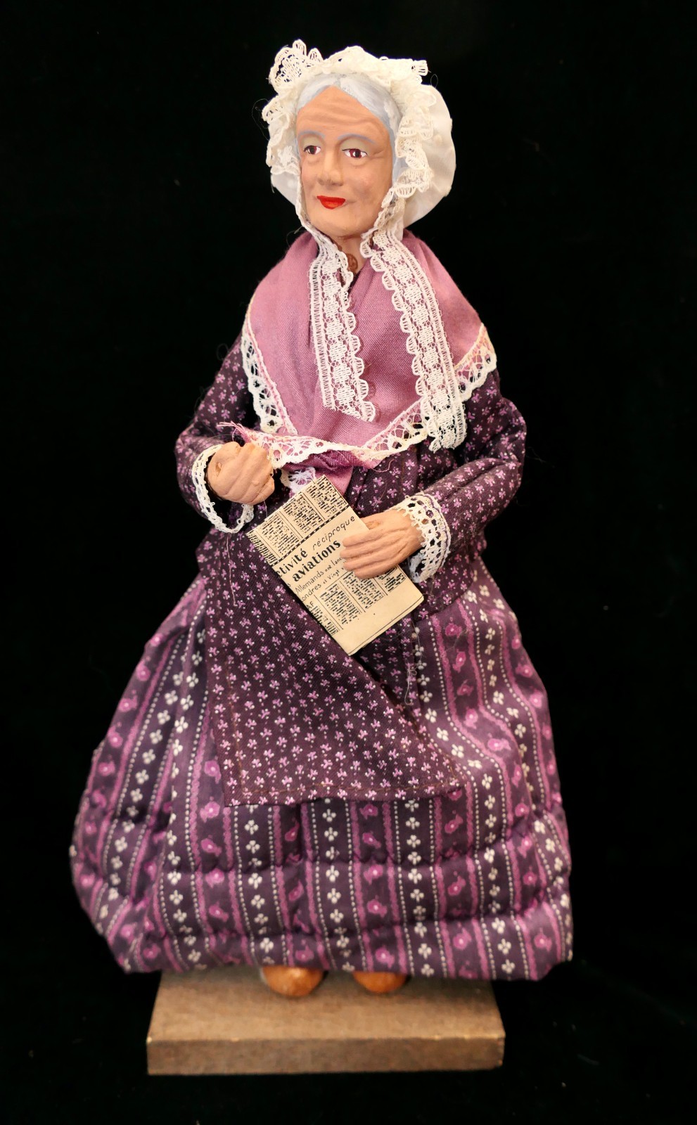 Vintage Santon France Terracotta Hand Painted 10.25″ Woman with Newspaper