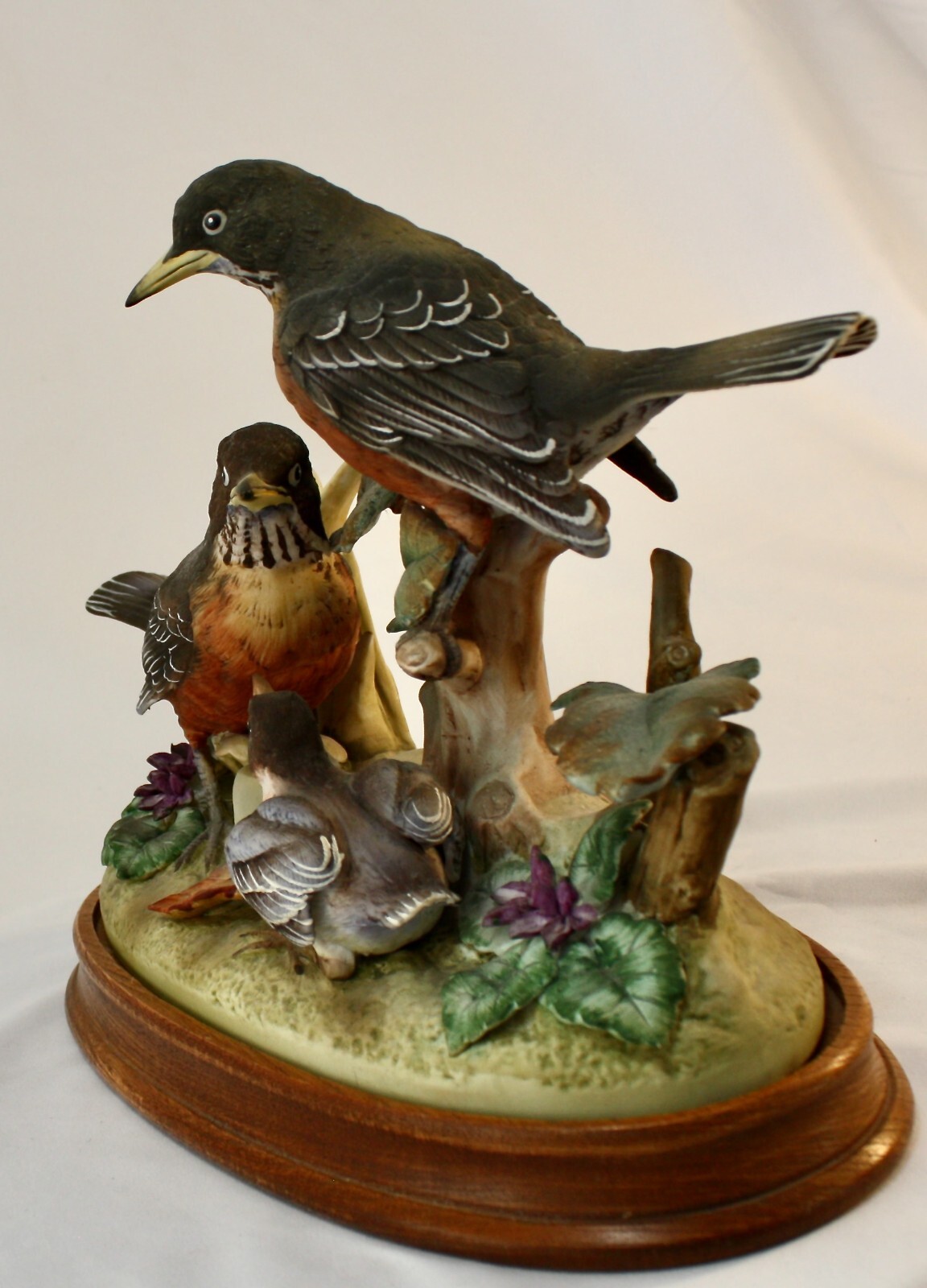 Andrea Sadek A FAMILY OF ROBIN Signed. Porcelain Sculpture on Stand. 1970s
