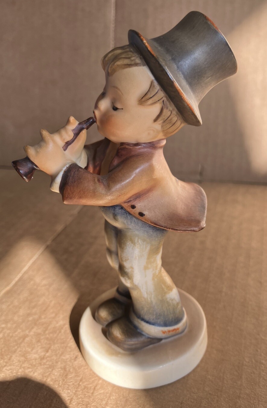 Hummel Boy with Flute, Seranade. 5” tall. West Germany. Bee in V.