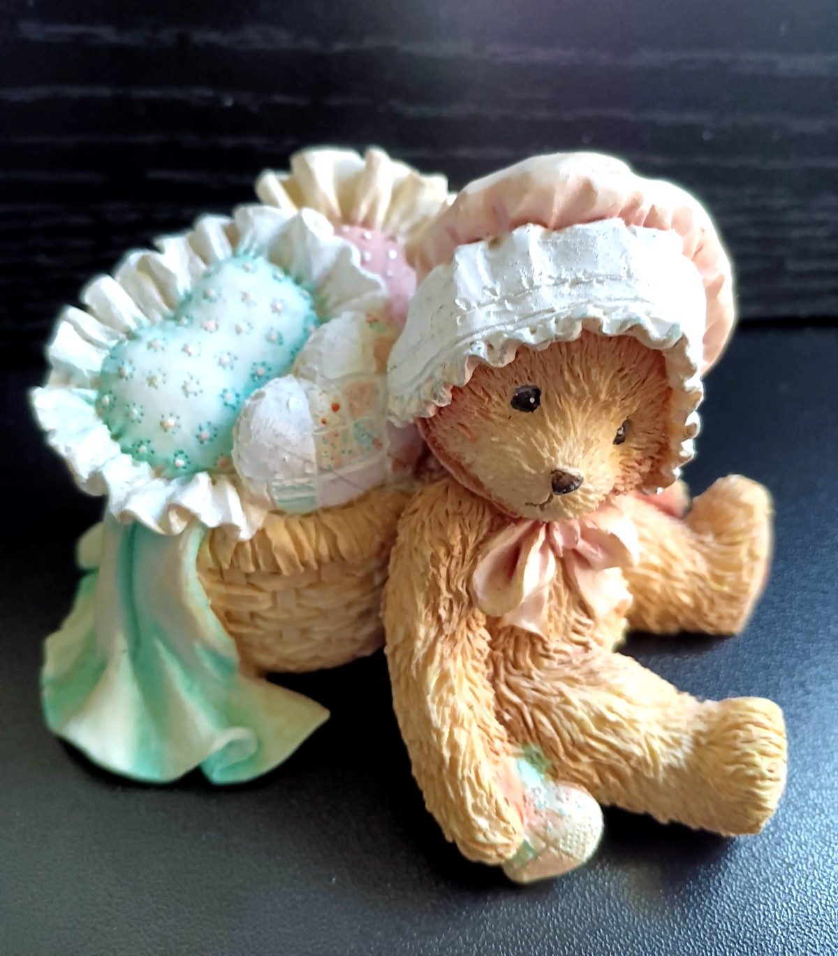 Cherished Teddies Figurine Jasmine w/ Hearts 1991 Hamilton Gifts
