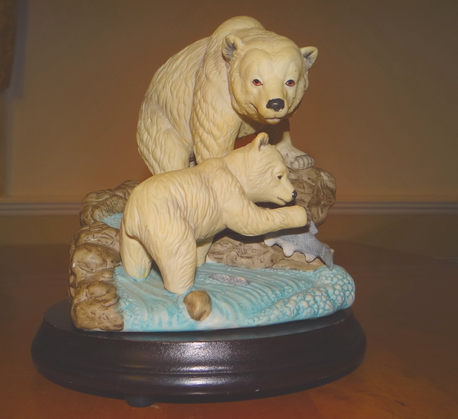 Vintage ARNART Polar Bear with Cub, Signed J. Byron by ROYAL CROWN – Beautiful