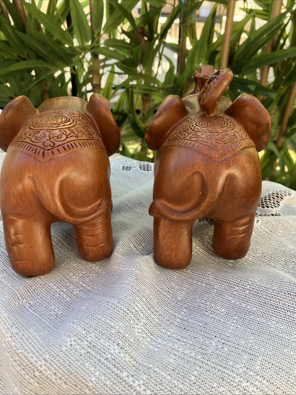 Elephant Sandal Wood Color Home Office Decor Resin Figurine Red Faux Wood Pair