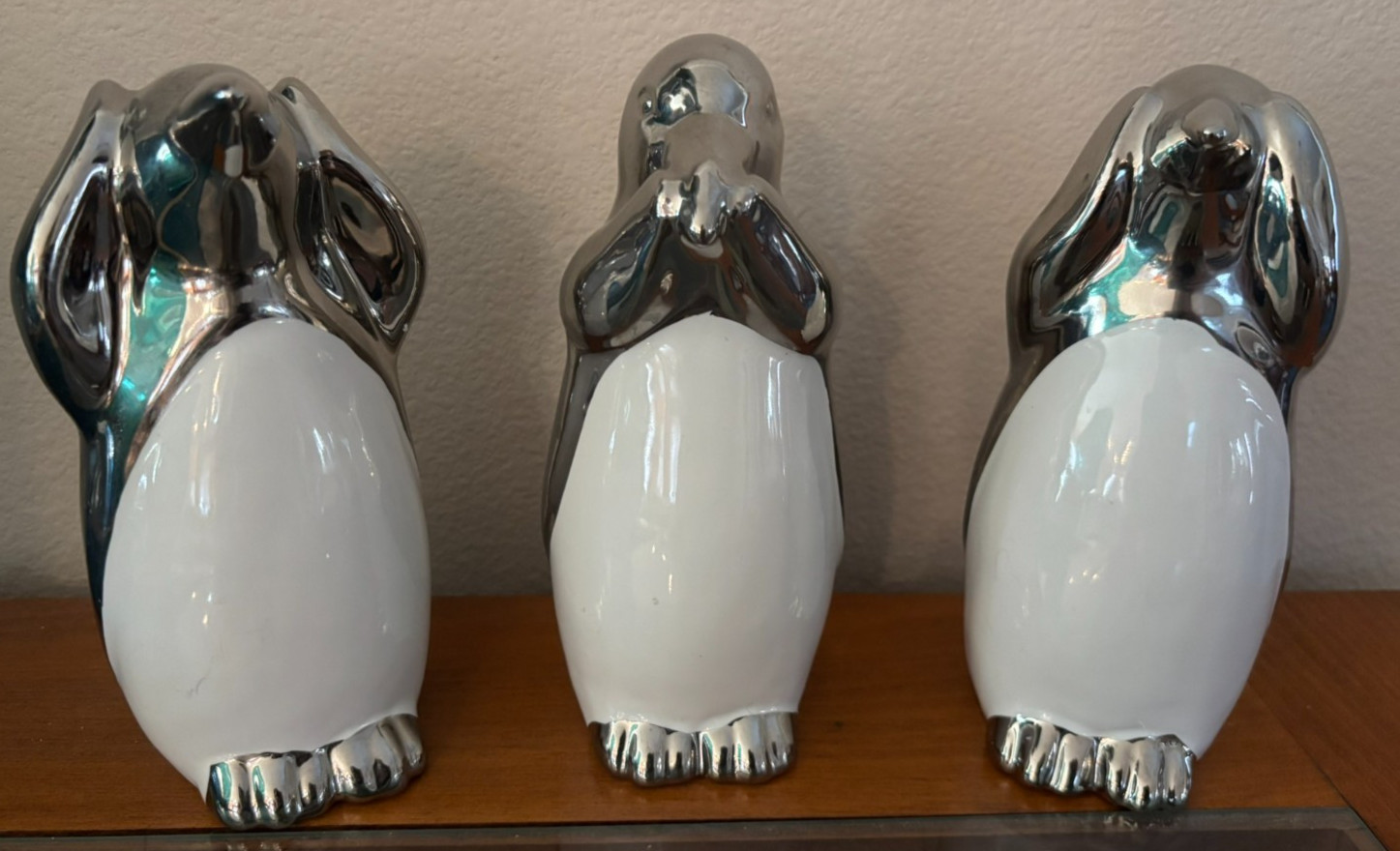 Z Gallerie Three Wise Penguins Hear, See & Speak No Evil Set Silver White 6.25″