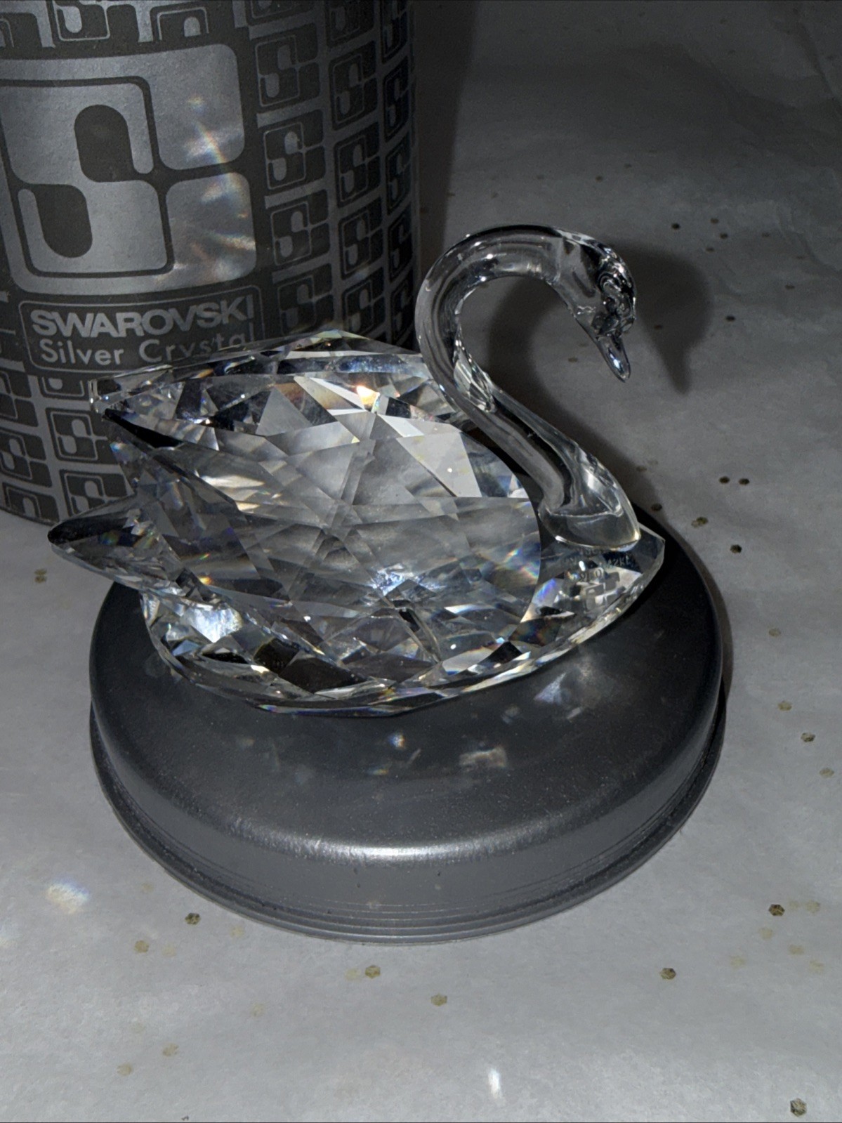 Swarovski Crystal “Beauties of the Lake” 2”x 3” Swan Figurine W/box