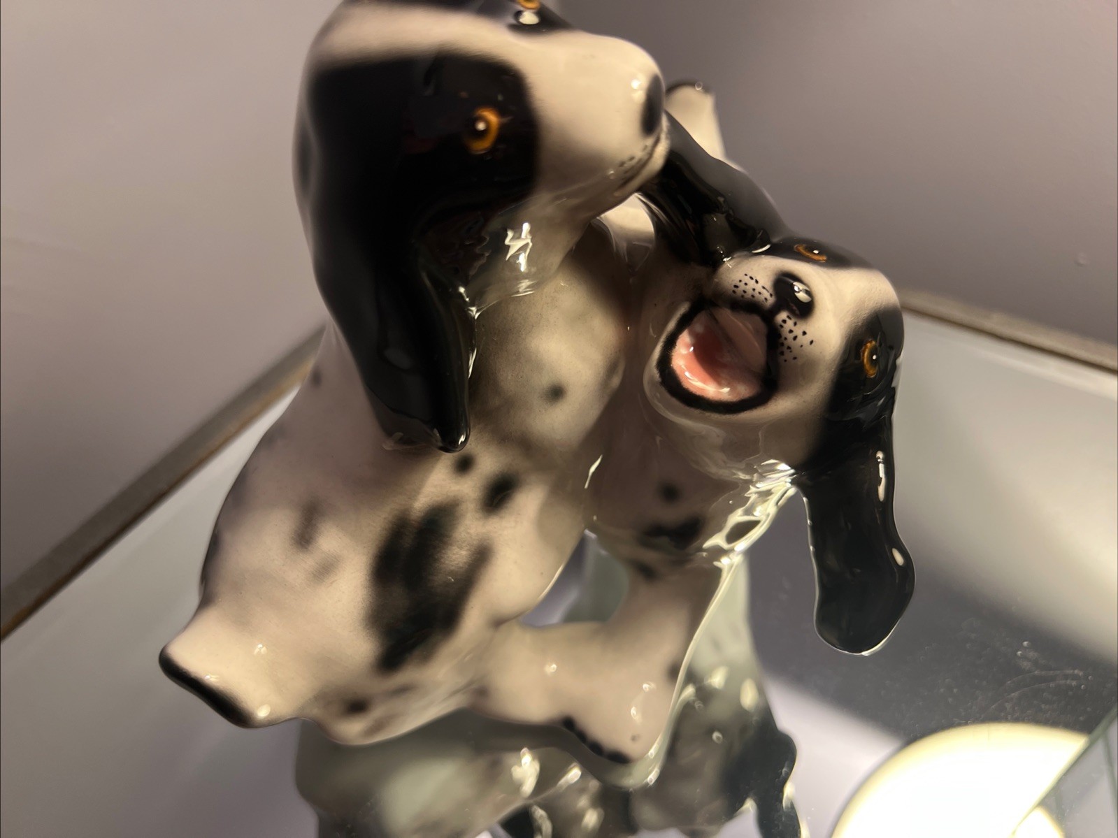 Vintage Playful SPRINGER SPANIEL DOG Puppies PORCELAIN ANIMAL FIGURINE Italy
