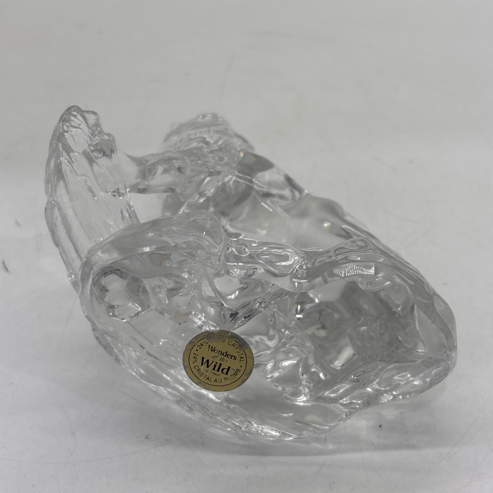 Princess House Wonders of the Wild Lead Crystal Wolf Figurine 7x5x3”