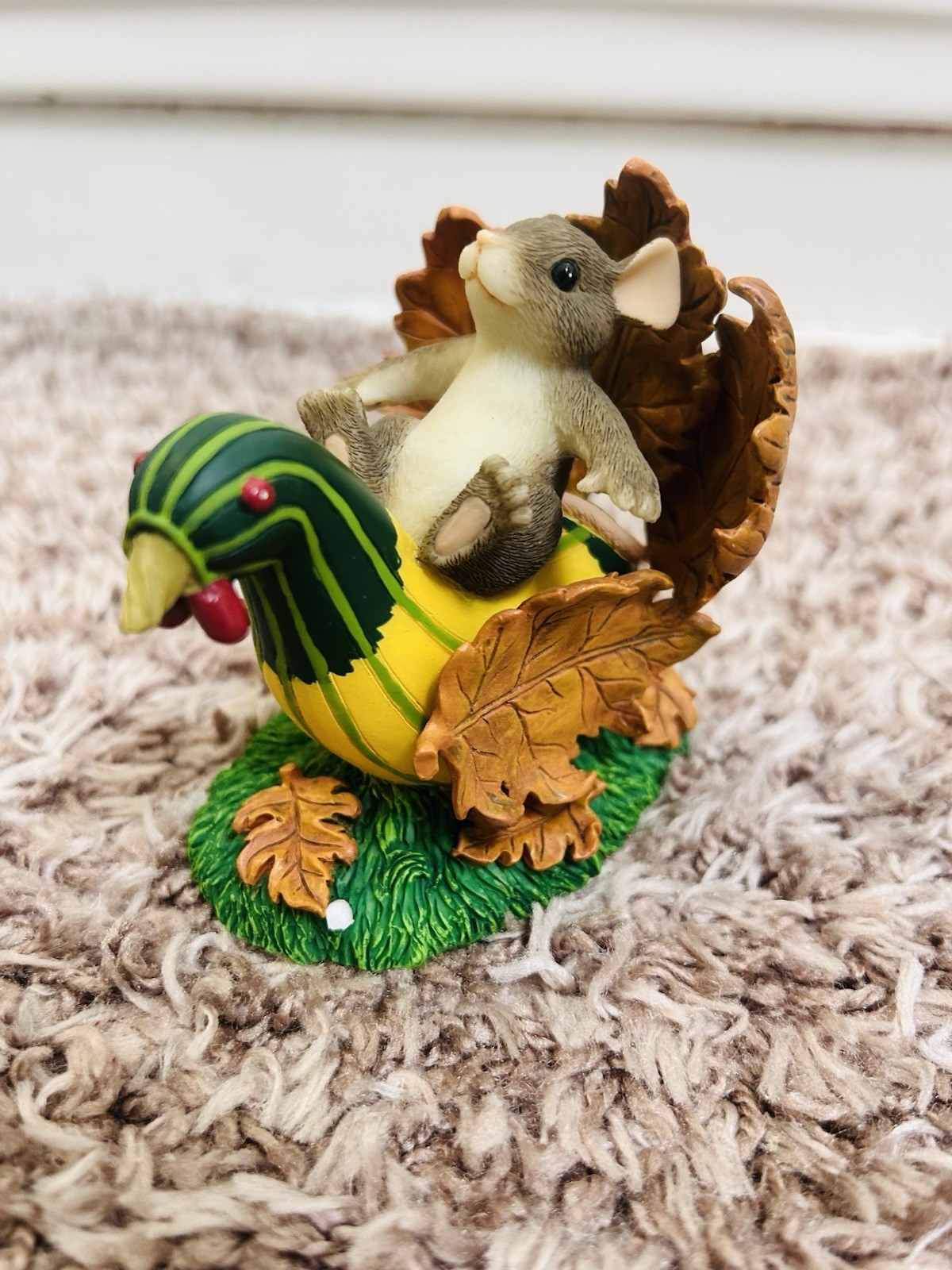 Charming Tails “TURKEY TRAVELLER” #85/702 c.1997;Retired 2000 – New in Box