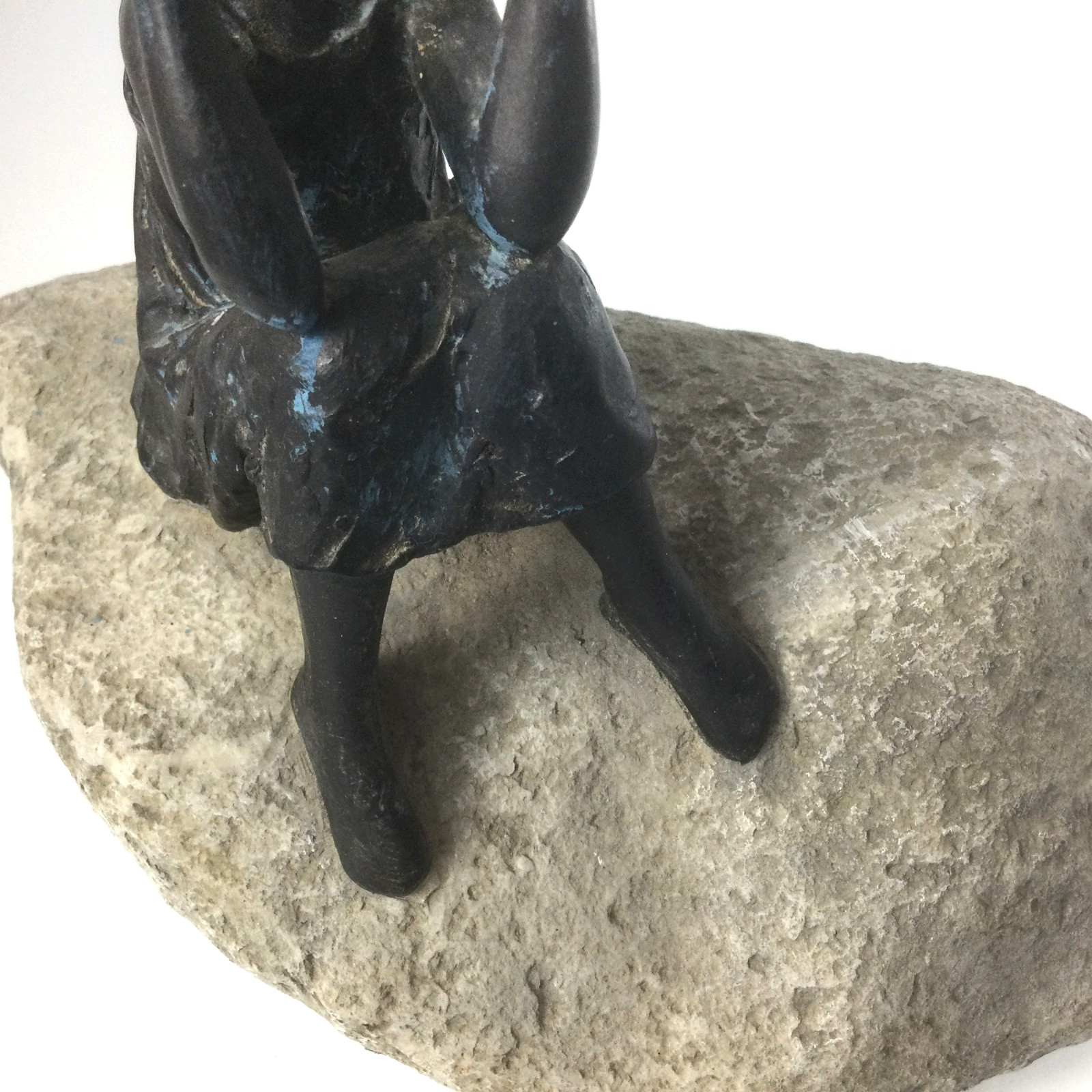 Resin Sculpture Figurine Sitting Women on a Stone Brown Gray 8″ H