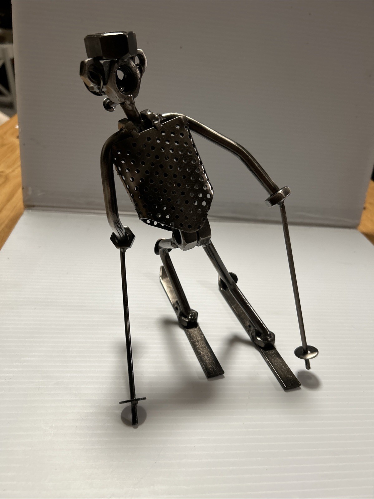 NUTS AND BOLTS SKIER SKIING PERSON SKI METAL FIGURE ART MAN CAVE INDUSTRIAL LOOK