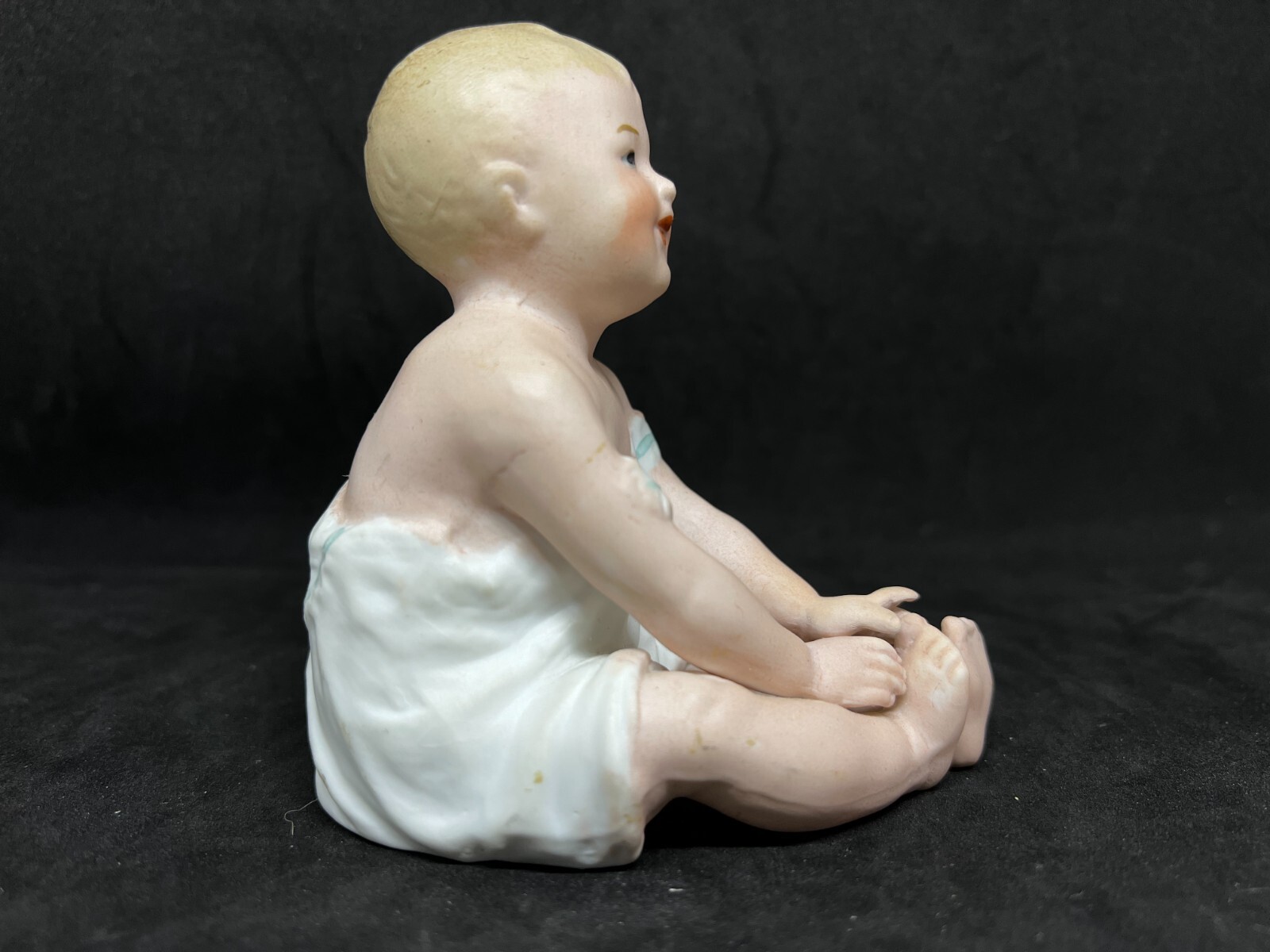 Gebruder Heubach-German Porcelain Bisque-Sitting Piano Baby 4 1/2″ #1