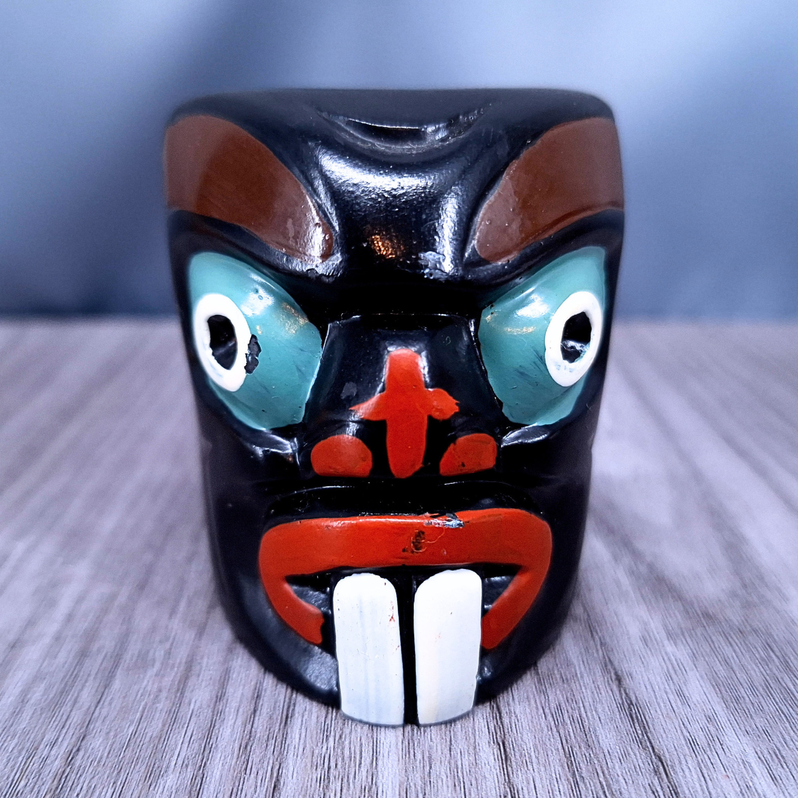 Pearlite Deity Beaver Head Sculpture