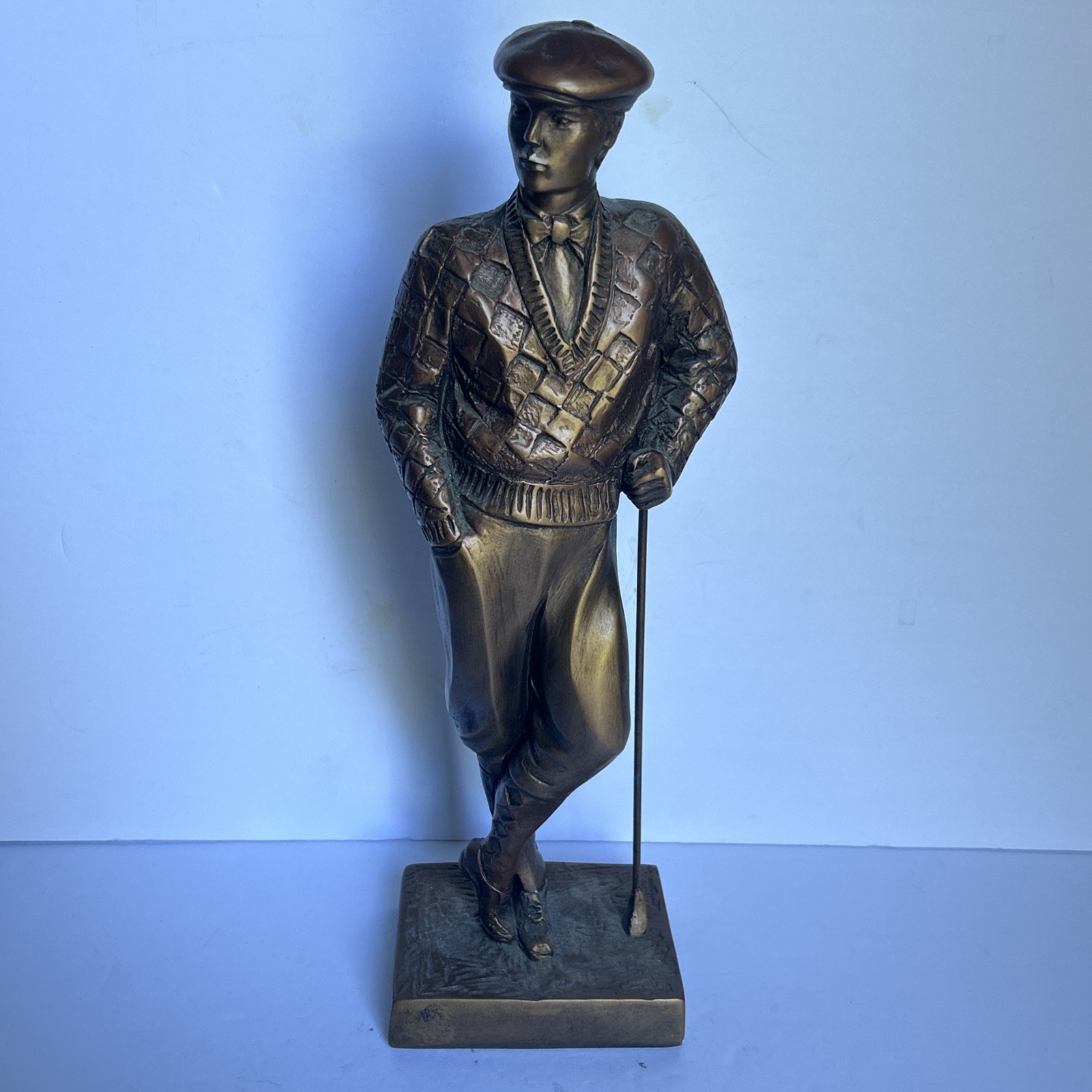 Vintage Austin Sculpture 1989 Plus Fours Golfer 16″ Bronze Finish Statue Read