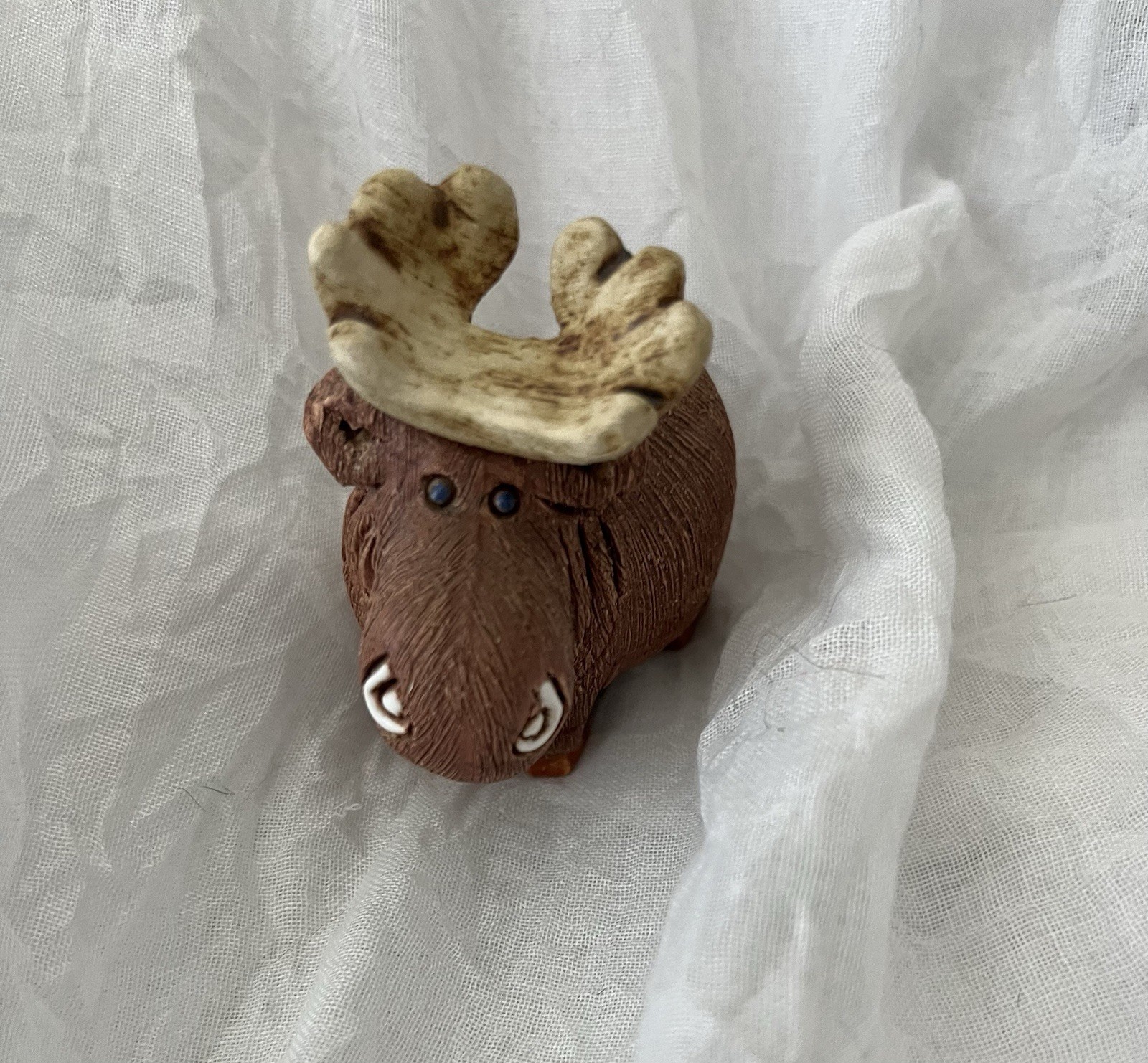 Artesania Rinconada Moose Clay Figurine Signed Uruguay 345 A 2.5″ tall