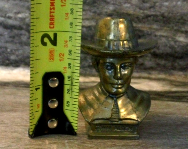 Vintage 2.25 in. Tall Casdt Metal Bust of Pilgrim John Alden