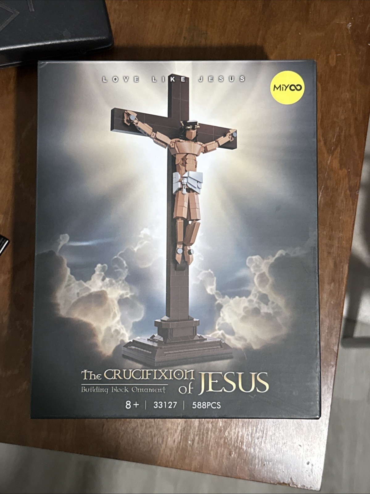 Jesus Crucifix Building Set for Adults 16.7″ Christian Cross Display Model 588pc
