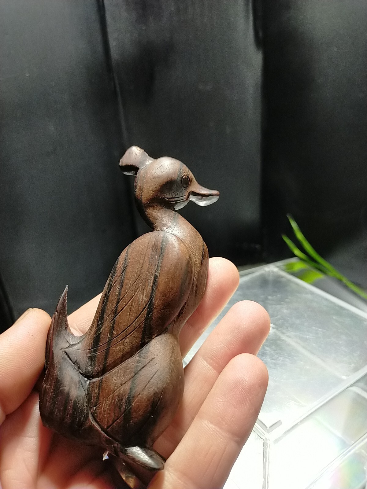 Vintage 1970’s Brazilian Rosewood Hand Carved Duck 52g 11x6cm VGC