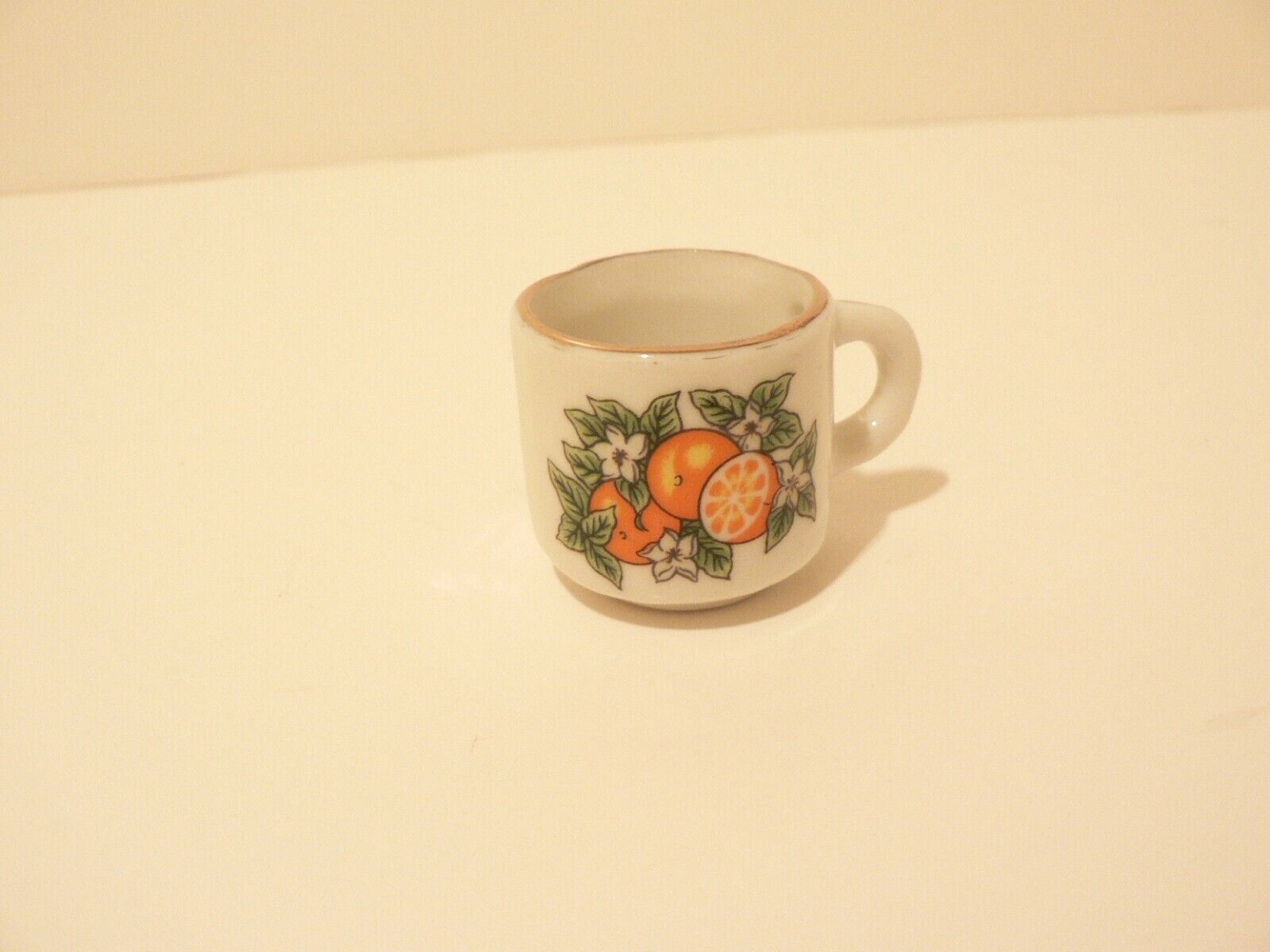 Vintage Miniature Mug Orange Leaves Flowers Fruit Gold trim 1.25” high (S0