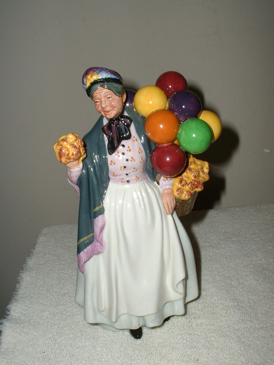 Vtg 1937 Royal Doulton Figure Figurine Biddy Penny Farthing HN1843 Limited