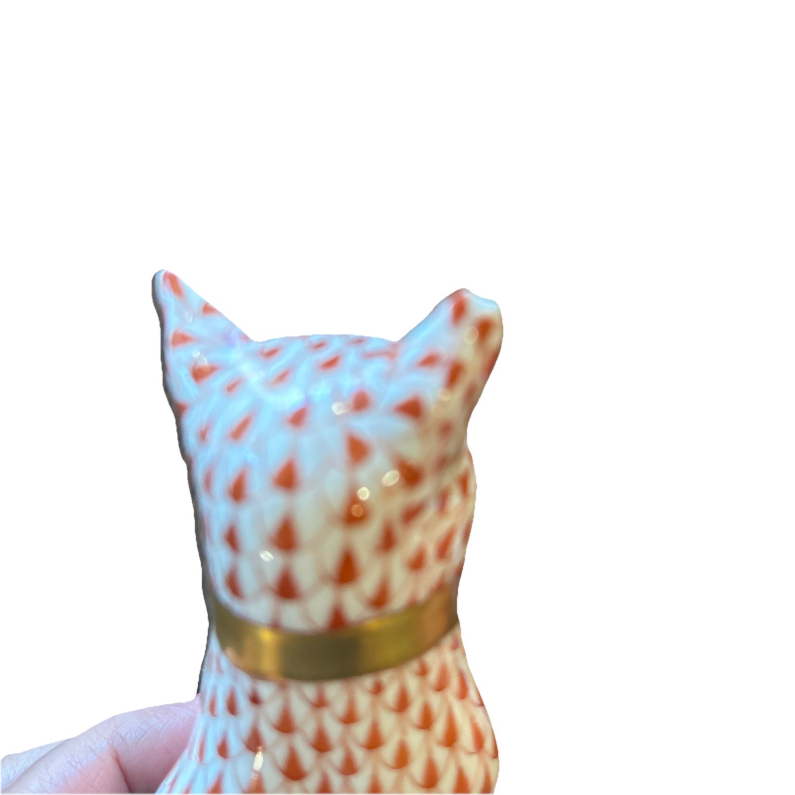 Herend Porcelain Fishnet Orange Sitting Cat with Gold Bow Figurine *Chipped Ear