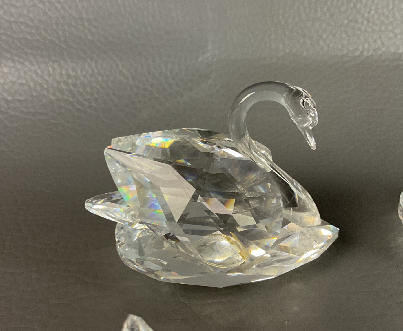 Swarovski Crystal 2 Swan & 2 Babies Set
