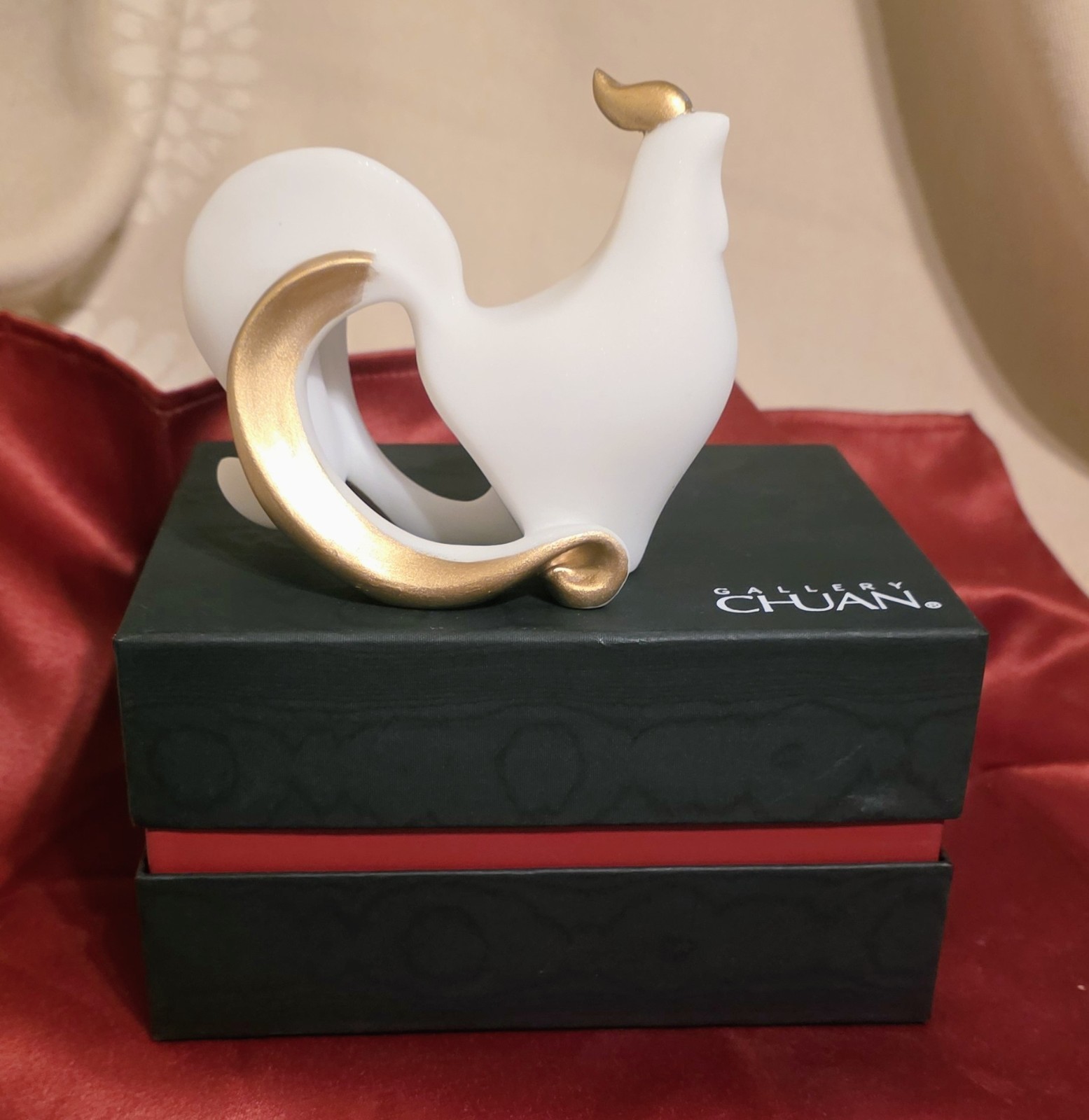 GALLERY CHUAN CERAMIC ROOSTER ABSTRACT FIG. MADE IN TAIWAN FROM WYNN LAS VEGAS