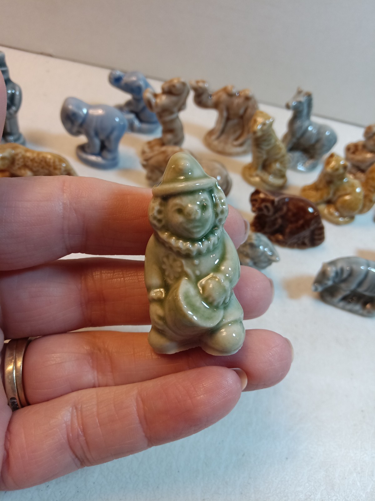 Vtg. Wade Rose Tea Whimsies Lot Of 21 Mixed Ceramic Miniatures Animals + Circus