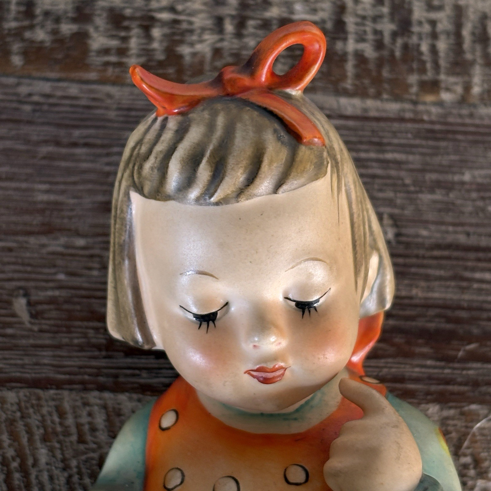 VTG Goebel Hummel Book Worm Girl Figurine HUM 8 4.5″ Hand Painted Germany 60s