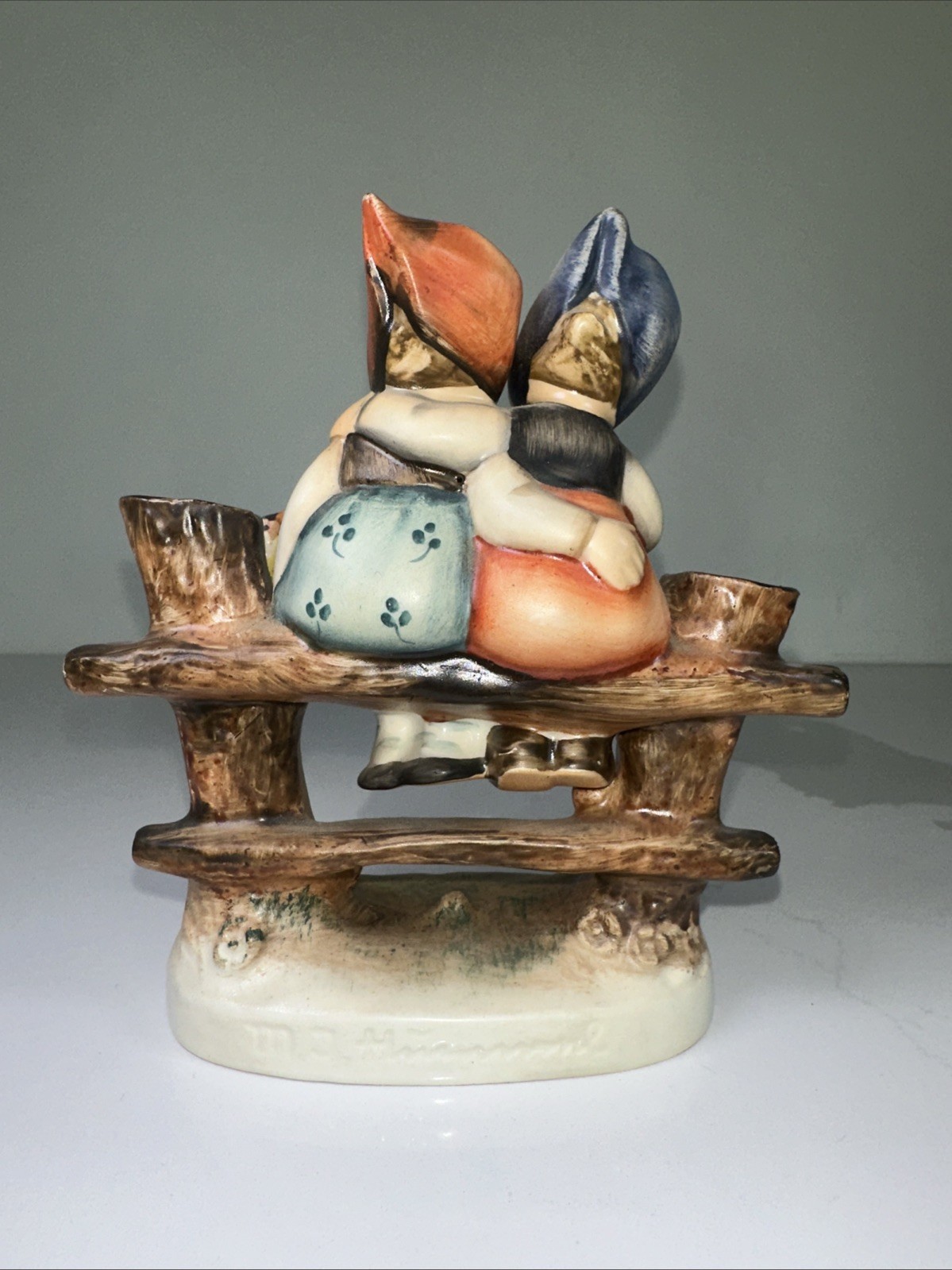 Rare Vintage Hummel Figurine Goebel Germany “Coquettes” 179 1950-1959*