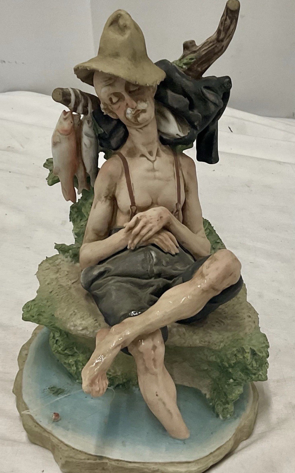 CAPODIMONTE AN OLD SLEEPY FISHERMAN~ SIGNED PUCCI~9 1/2″ X 7 1/2″~MAGNIFICENT~