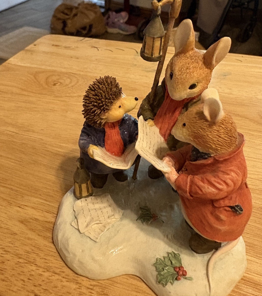 Villeroy & Boch Winter at Foxwood #13 Carol Singers Heavenly Voices 1994 – V
