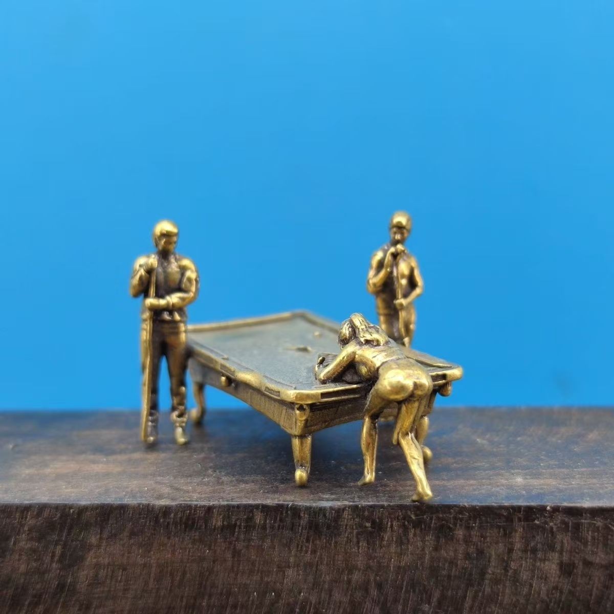 Mini Brass Billiards Scene Figurine – Pool Table Players Collectible Statue