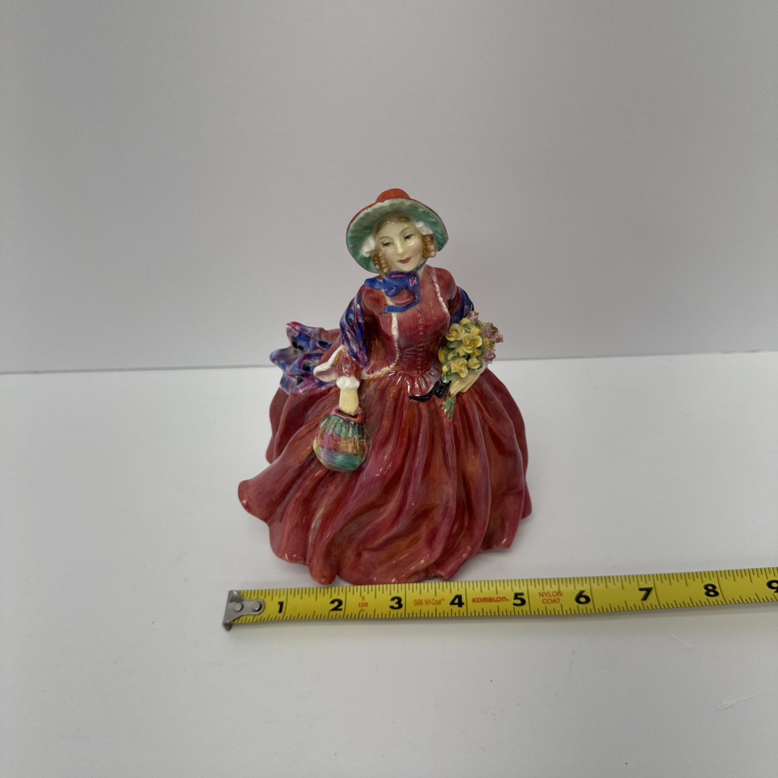 Rare Vintage 1941 Royal Doulton figurine named “Honey”.