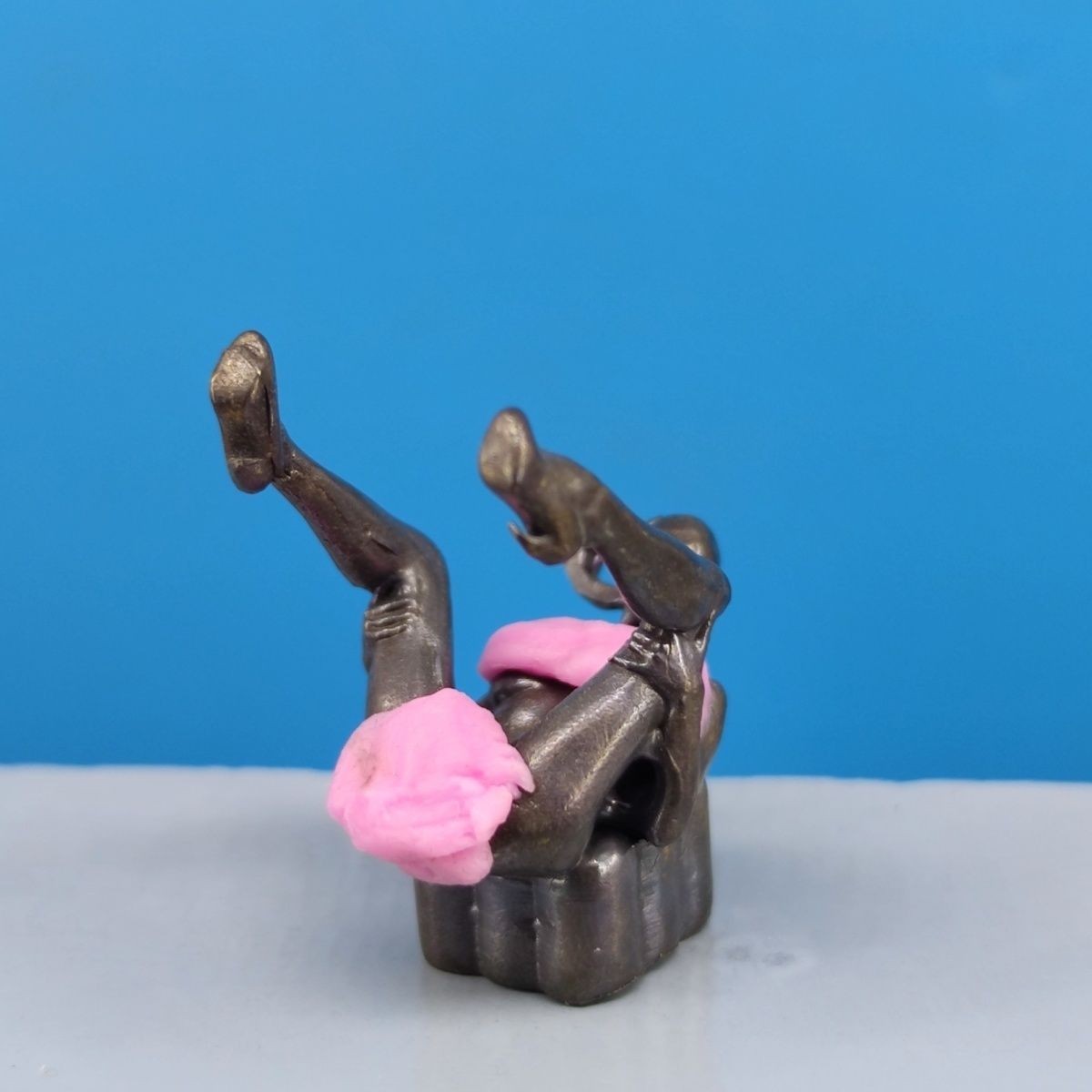 Black Solid Brass Sexy Yoga Exercise Beauty Men Toy Gift Table Ornament