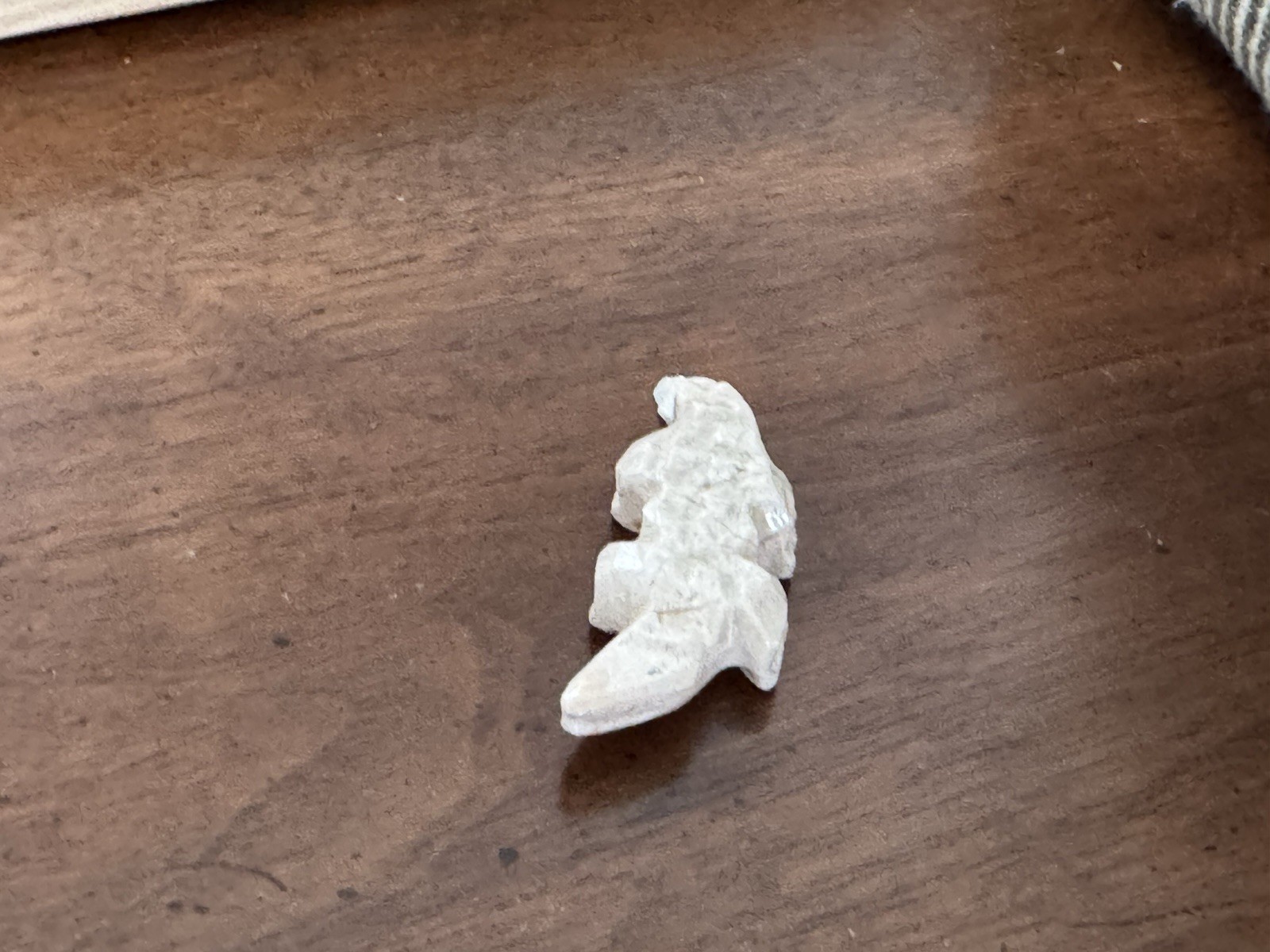 Small White Stone Aligator Figurine, 2 in, Animal Theme, Unisex Decor
