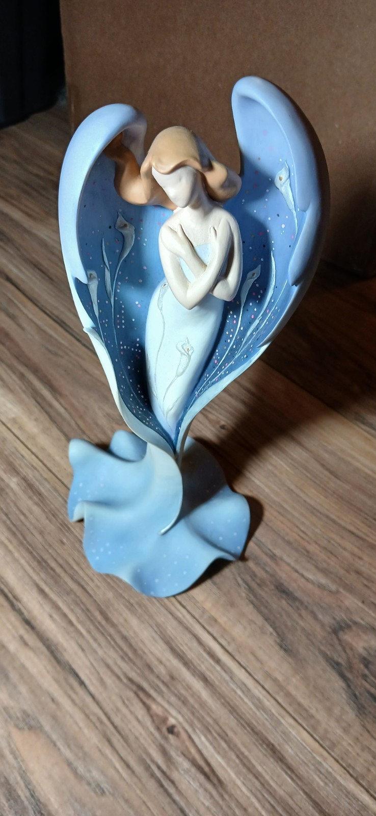 2003 Roman Inc Impressions “Bliss” Porcelain Figurine (Hdx16)