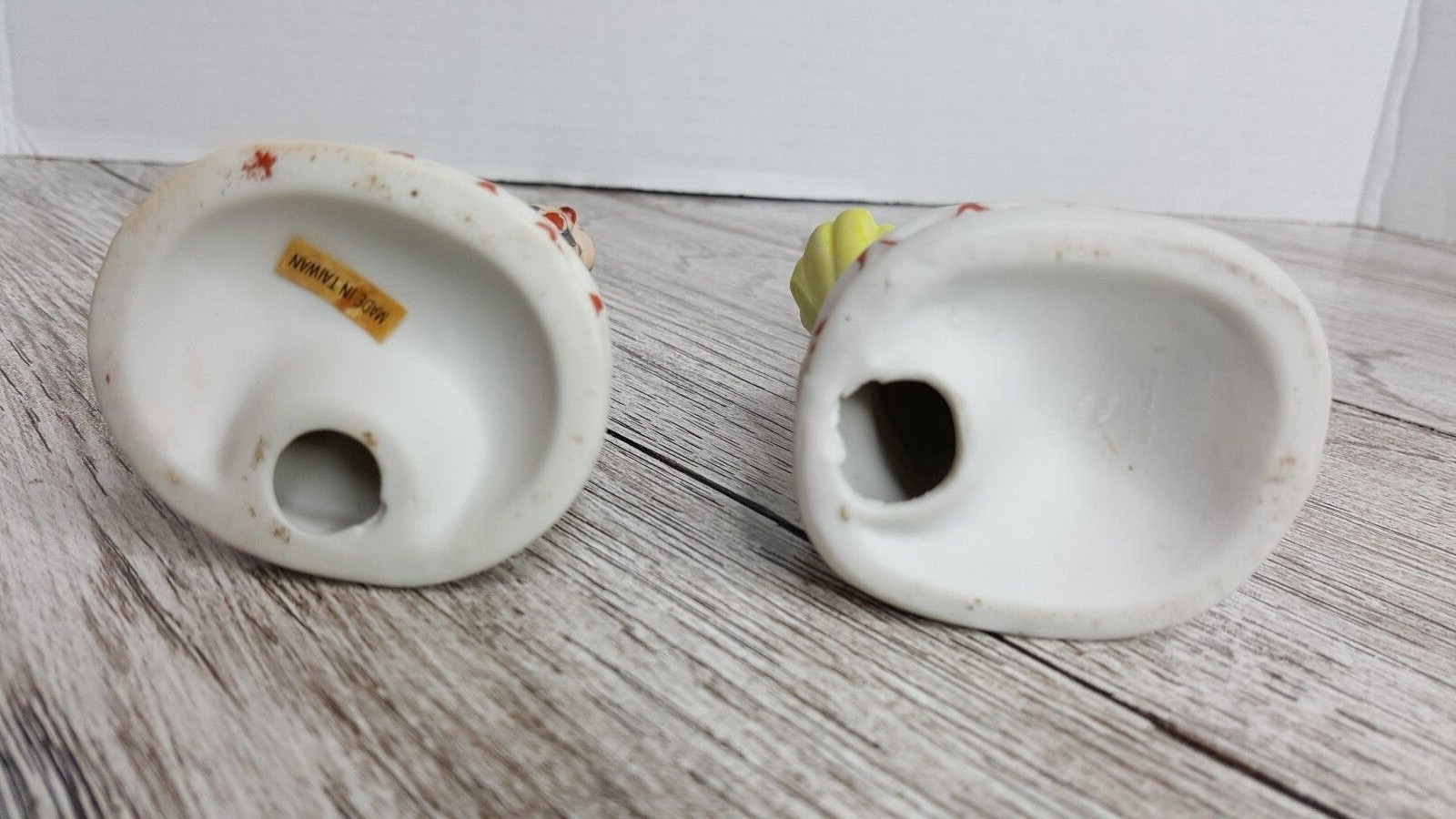 2 Ceramic Vintage Circus Clown Figurines.Excellent Used Condition 4.75 inches