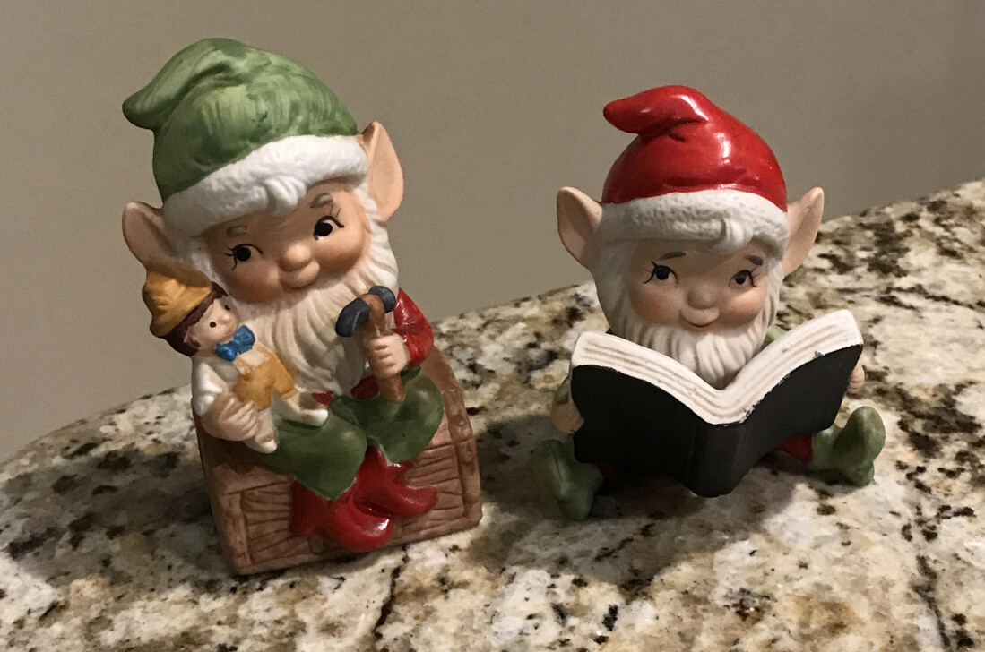 Vintage HOMCO Set Of 2 Holiday Christmas Elves Elf Ceramic Figurines 3″