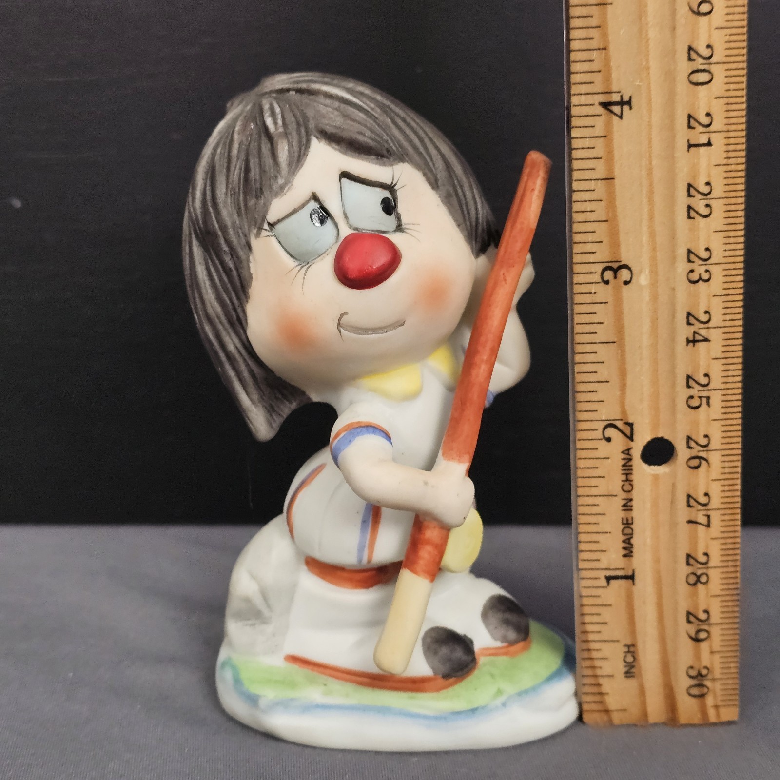 Vintage Arnart Creations Ceramic Figurine Fishing Pole 4″ Tall