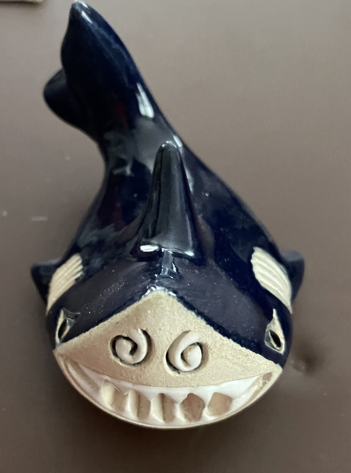 Vintage Artesania Rinconada Retired Adult Smiling Shark Signed 3 3/4″ x2 1/4″ H