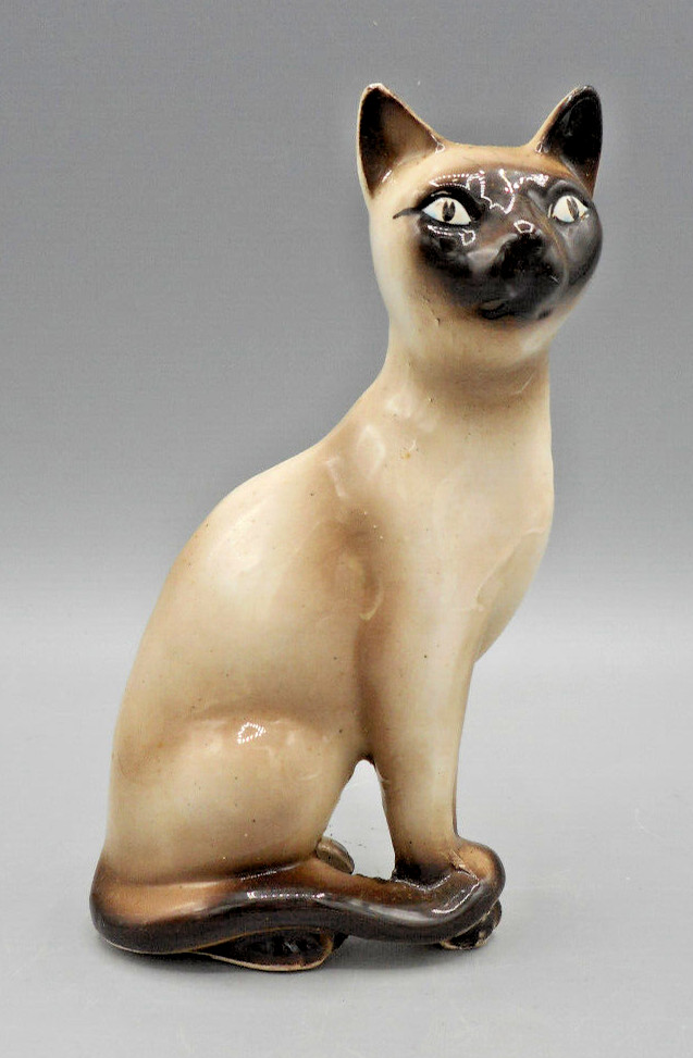 Vintage Pottery Siamese Cat Ceramic Brown Beige Sitting Made in Japan 5.5″ Tall