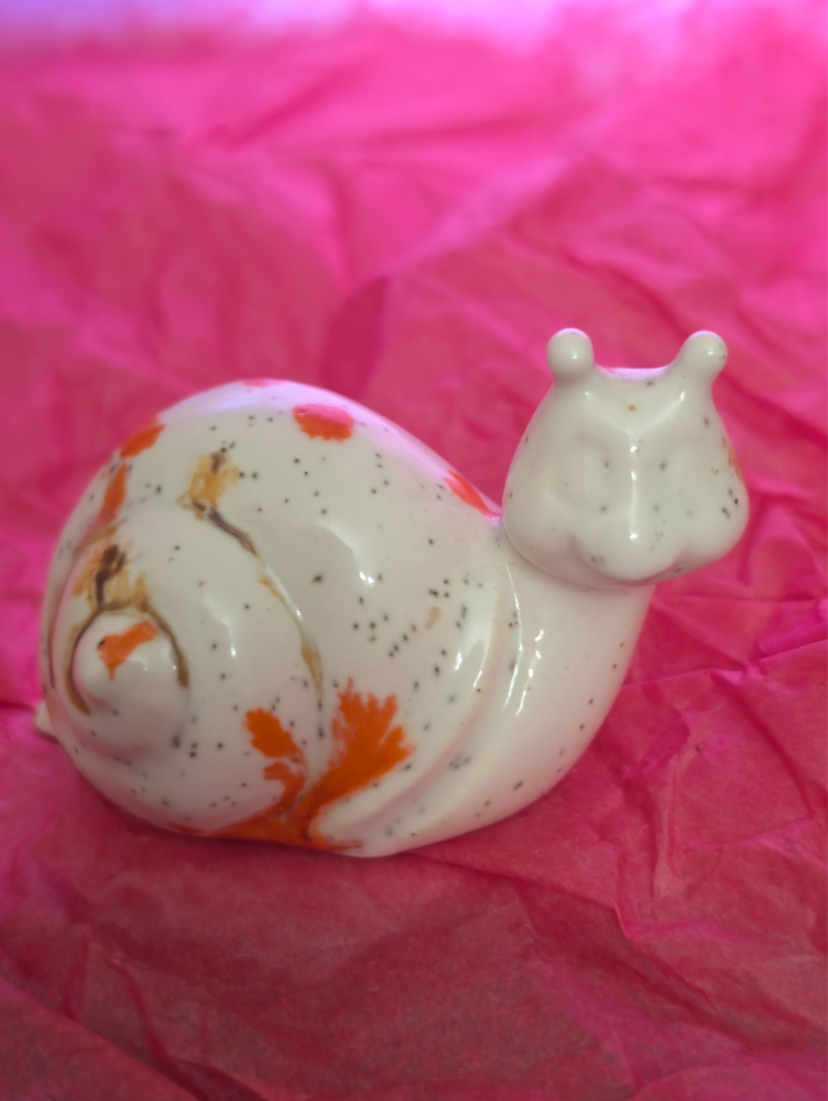 VINTAGE 70’s SNAIL FIGURINE..HI GLAZE CREAMY WHITE W/ORANGE/BURNT ORANGE/BLACK