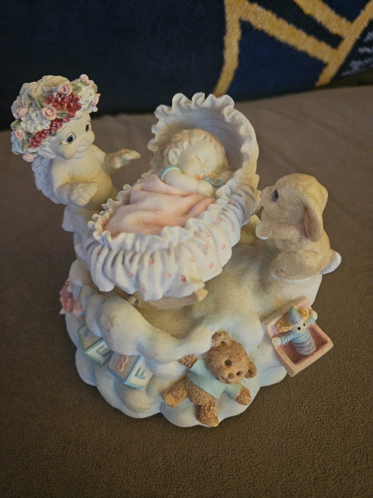 Dreamsicle Figurine Kristin Haynes Cast Art Hallmark Cup Love Sleep Tight