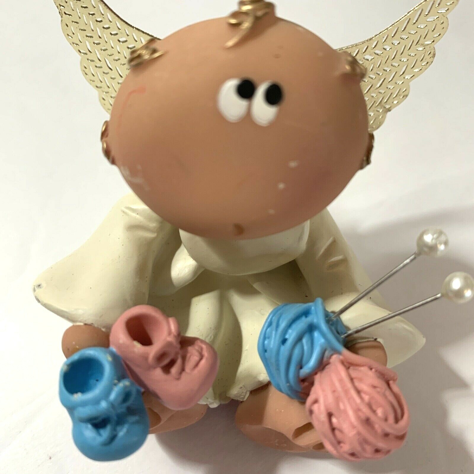 Angel Cheeks Collectibles Kirk Critters Russ Figurines – Baby Shoes Yarn 2001