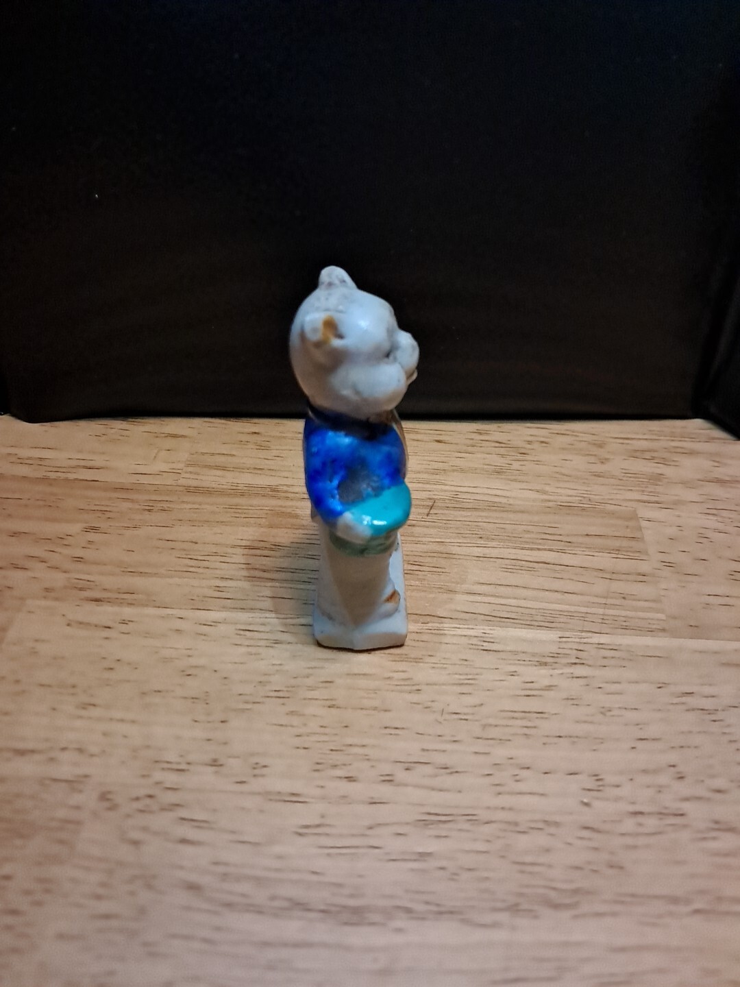 VINTAGE JAPAN CERAMIC PIG FIGURINE 2.75 INCHES TALL