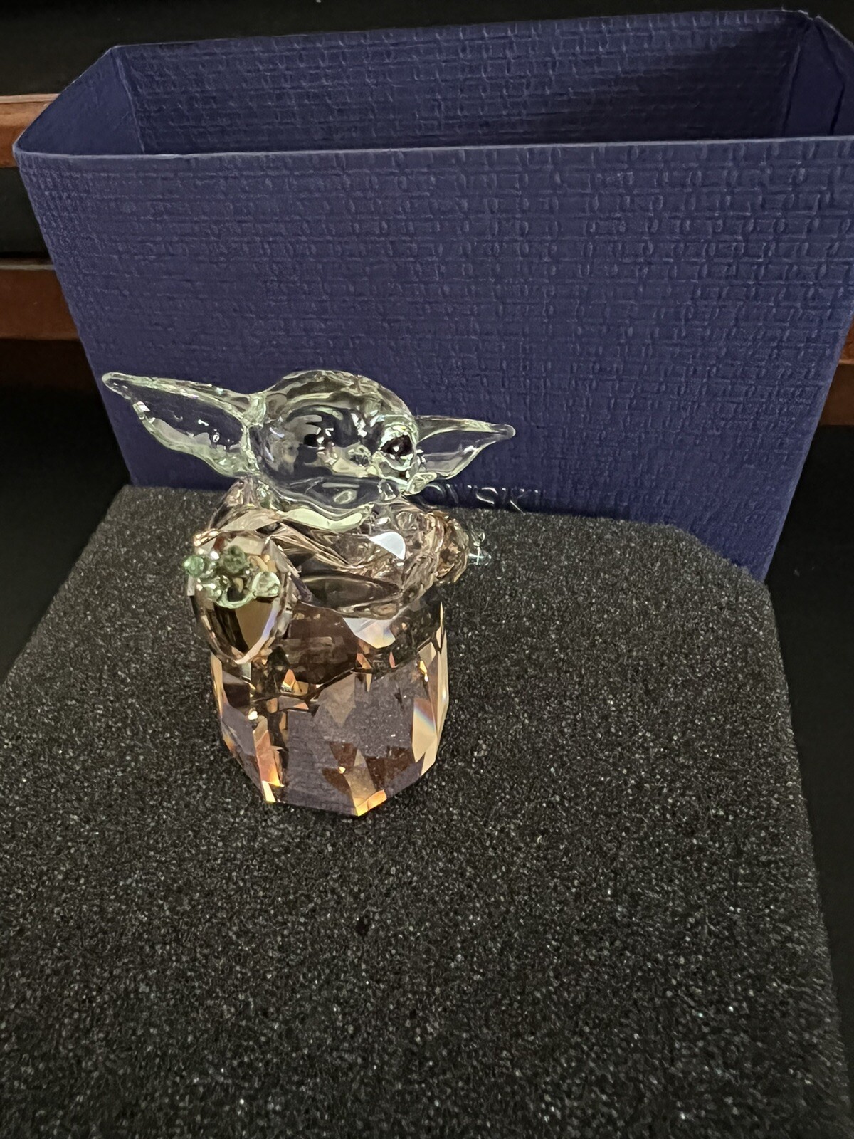 Swarovski Crystal Star Wars Mandalorian The Child Baby Yoda Grogu 5583201