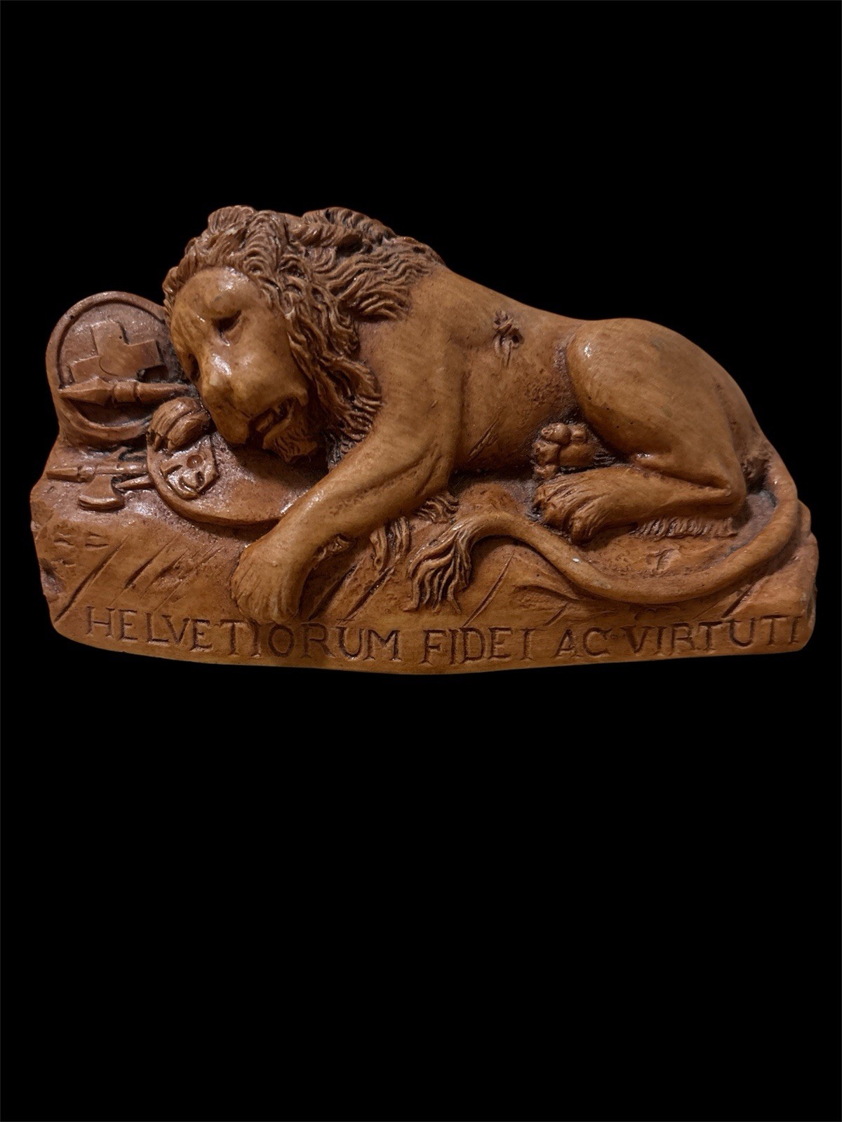 Carved Switzerland Lion Of Lucerne Helvetiorum Fidei AC Virtuti Lion Figurine